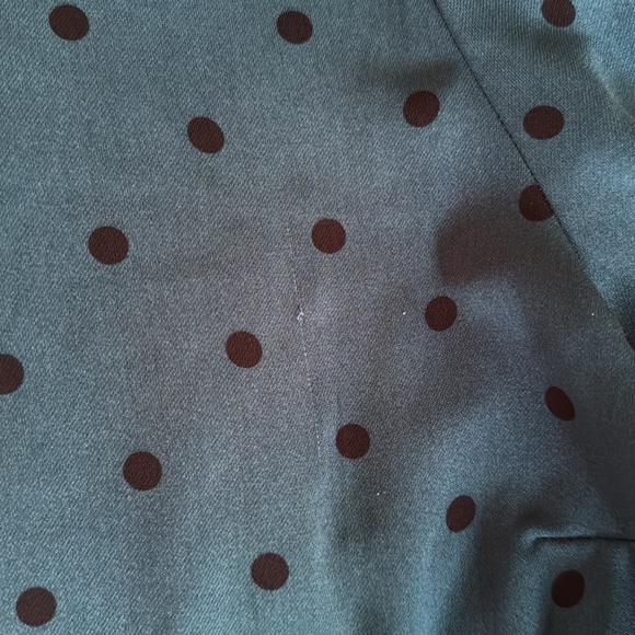 Old Navy Green Polka Dot Shift Dress - Picture 2 of 5